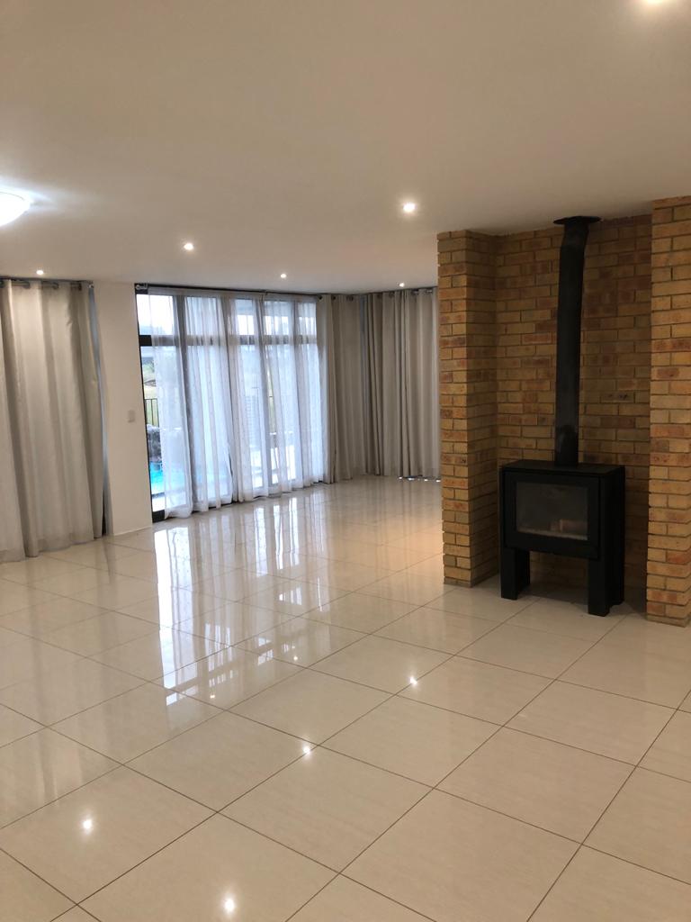 5 Bedroom Property for Sale in Eye of Africa Gauteng