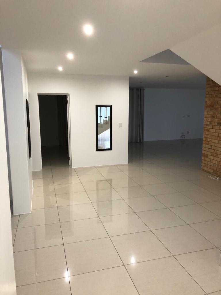 5 Bedroom Property for Sale in Eye of Africa Gauteng