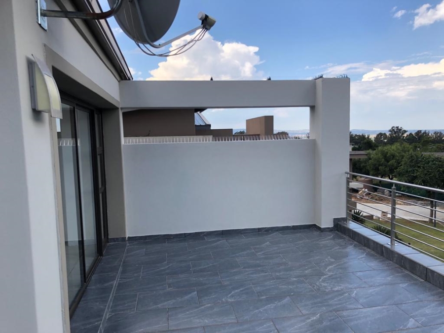 5 Bedroom Property for Sale in Eye of Africa Gauteng