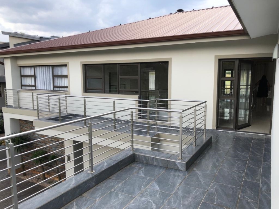 5 Bedroom Property for Sale in Eye of Africa Gauteng
