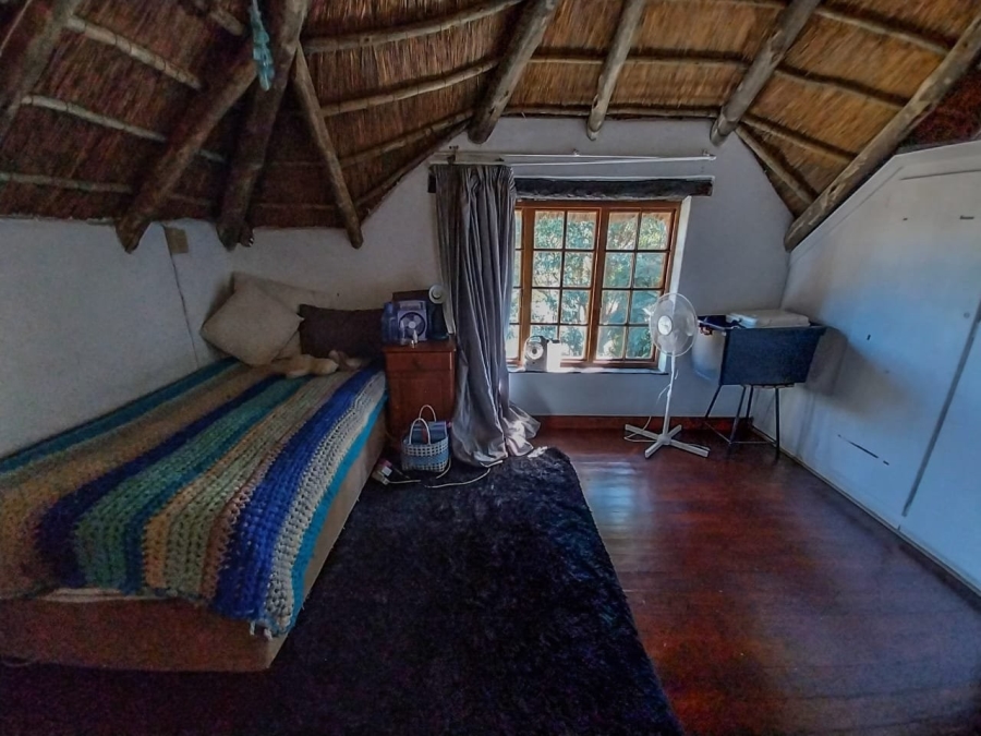 5 Bedroom Property for Sale in Knopjeslaagte Gauteng