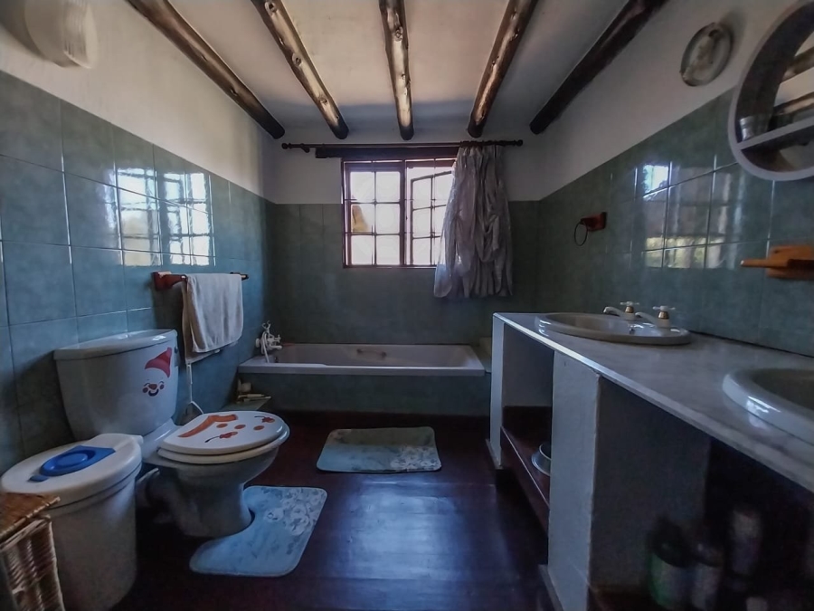 5 Bedroom Property for Sale in Knopjeslaagte Gauteng