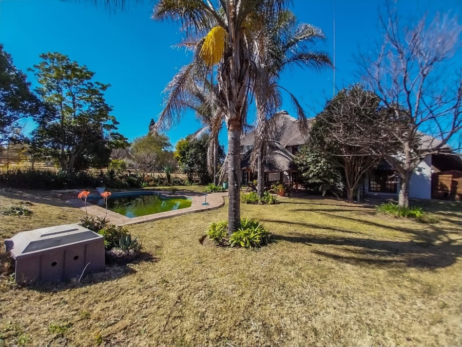 5 Bedroom Property for Sale in Knopjeslaagte Gauteng