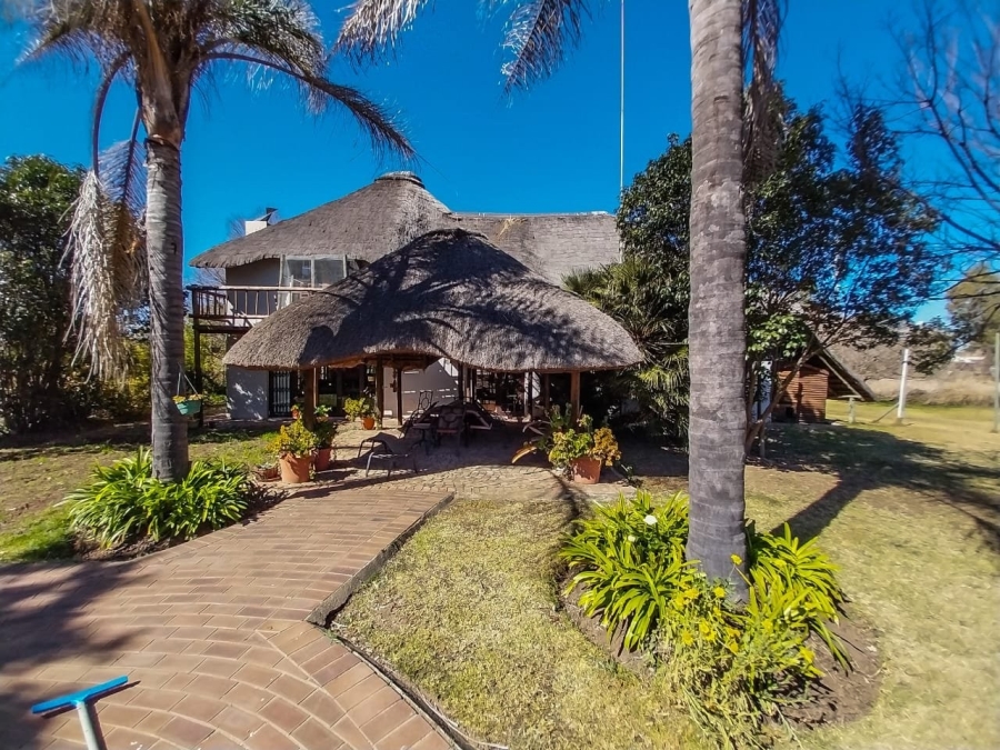 5 Bedroom Property for Sale in Knopjeslaagte Gauteng