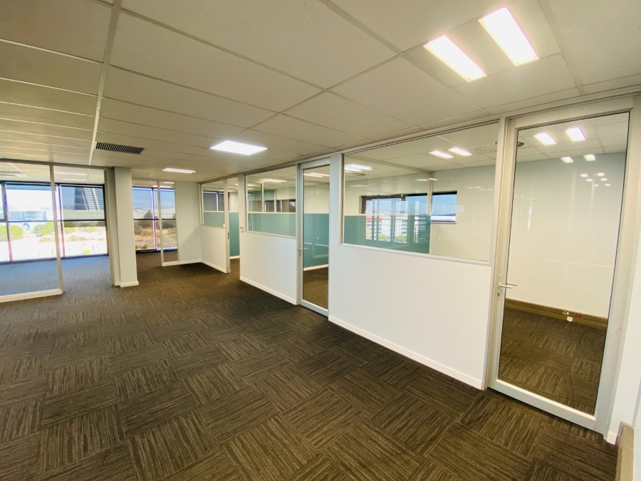 To Let commercial Property for Rent in Vorna Valley Gauteng