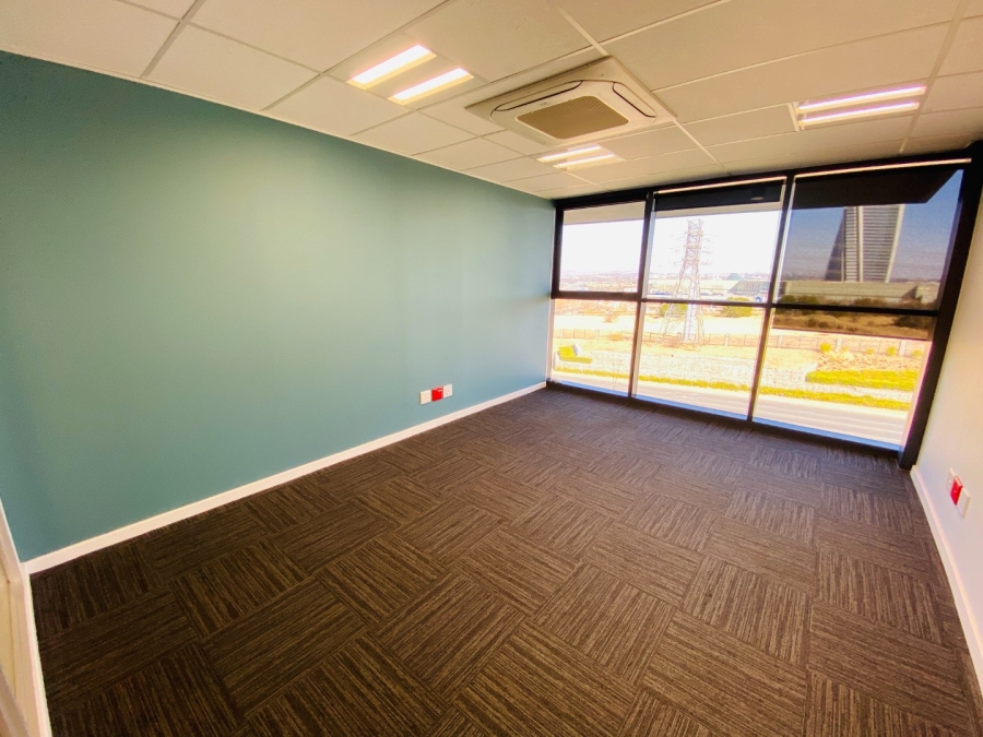 To Let commercial Property for Rent in Vorna Valley Gauteng