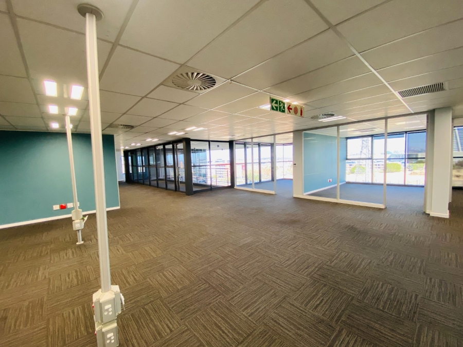 To Let commercial Property for Rent in Vorna Valley Gauteng