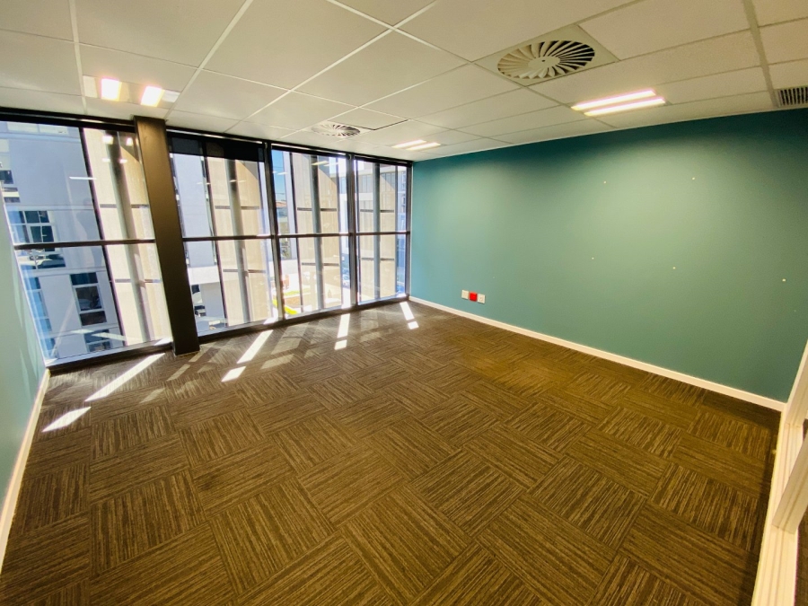 To Let commercial Property for Rent in Vorna Valley Gauteng