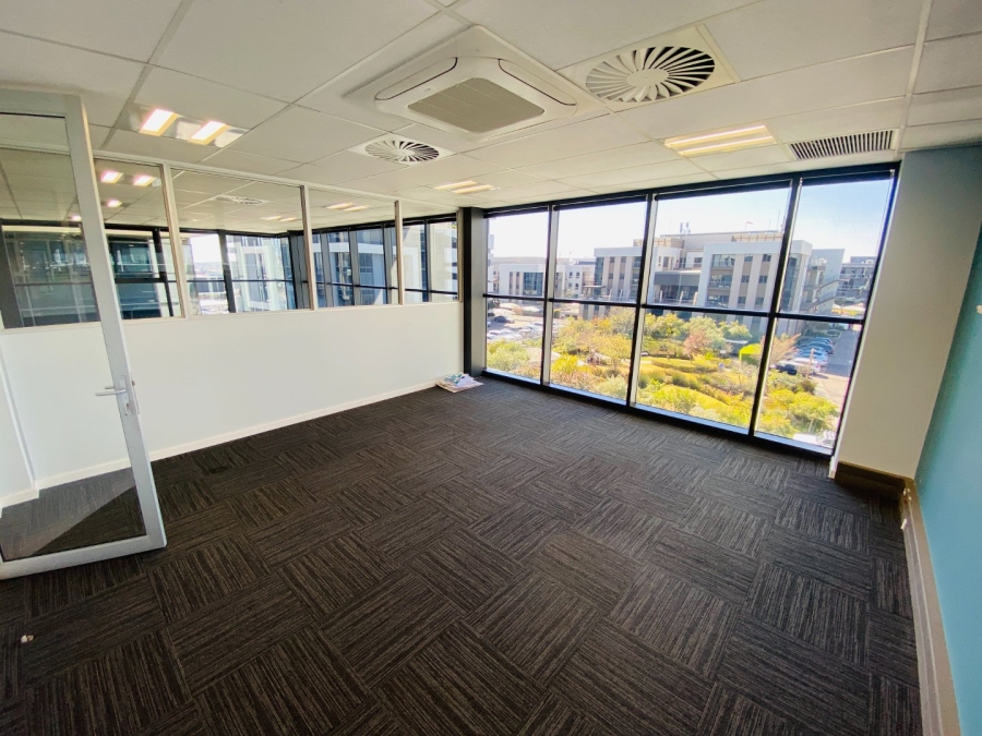 To Let commercial Property for Rent in Vorna Valley Gauteng