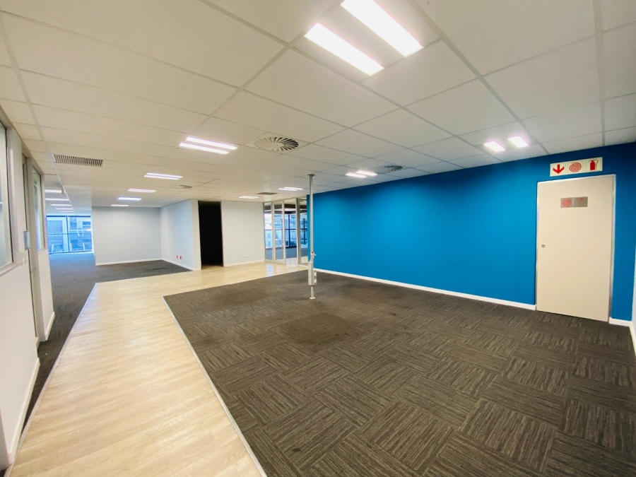 To Let commercial Property for Rent in Vorna Valley Gauteng