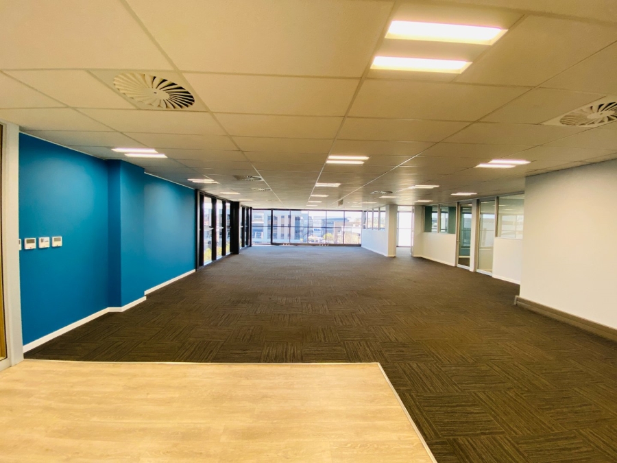 To Let commercial Property for Rent in Vorna Valley Gauteng