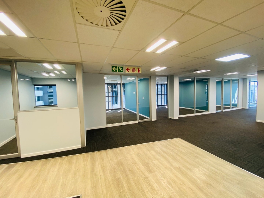 To Let commercial Property for Rent in Vorna Valley Gauteng