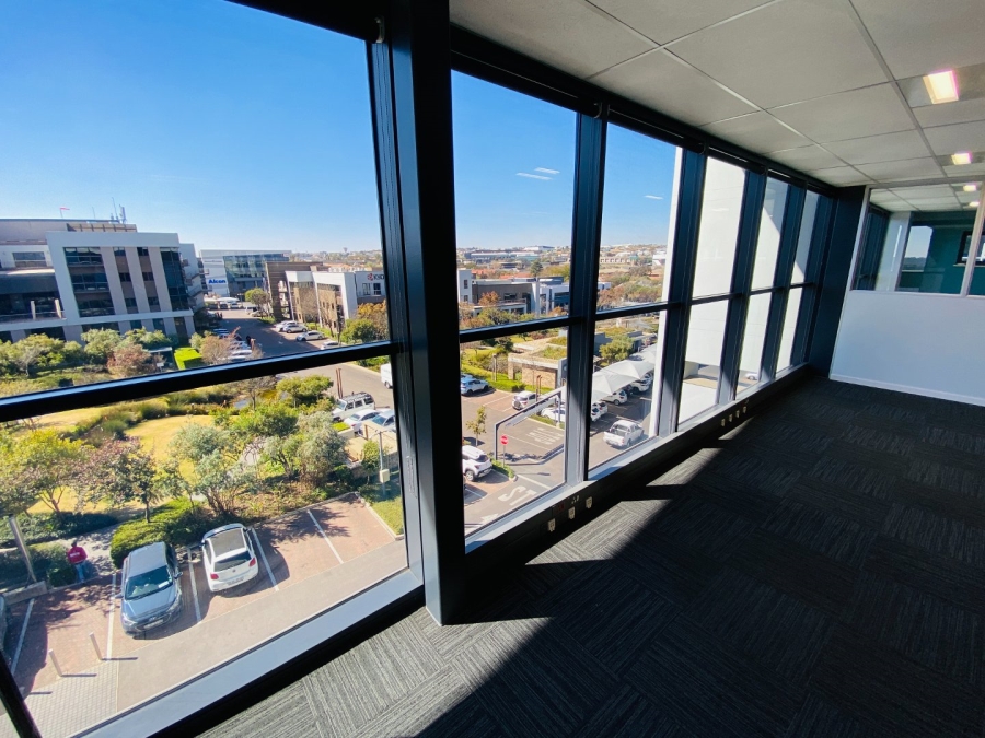 To Let commercial Property for Rent in Vorna Valley Gauteng