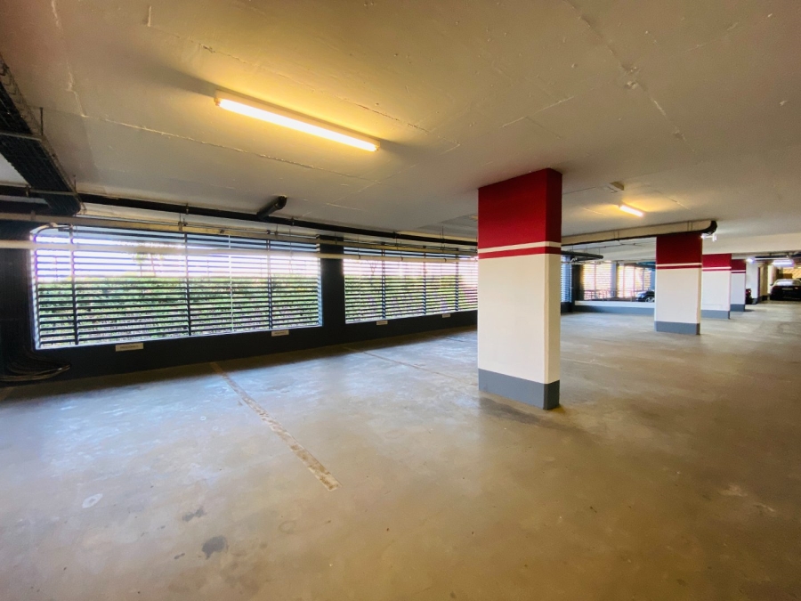 To Let commercial Property for Rent in Vorna Valley Gauteng