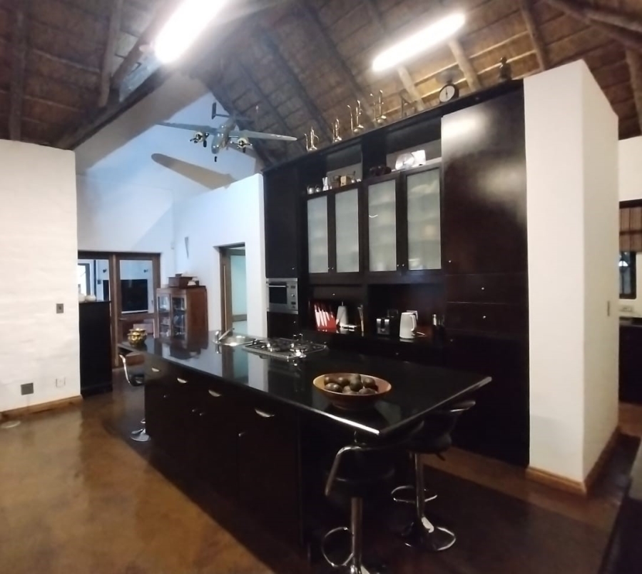 5 Bedroom Property for Sale in Henley on Klip Gauteng