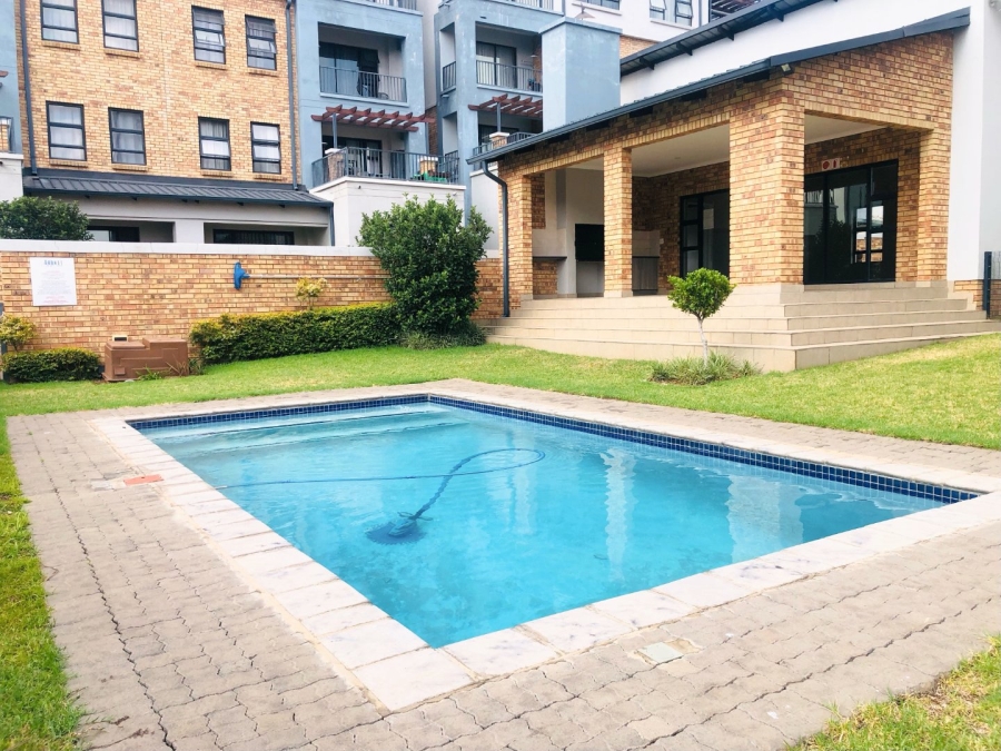 2 Bedroom Property for Sale in Barbeque Downs Gauteng