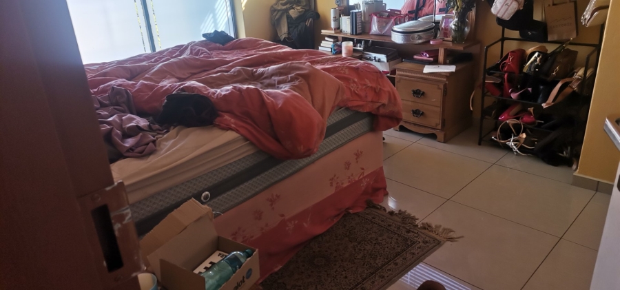 4 Bedroom Property for Sale in Commercia Gauteng