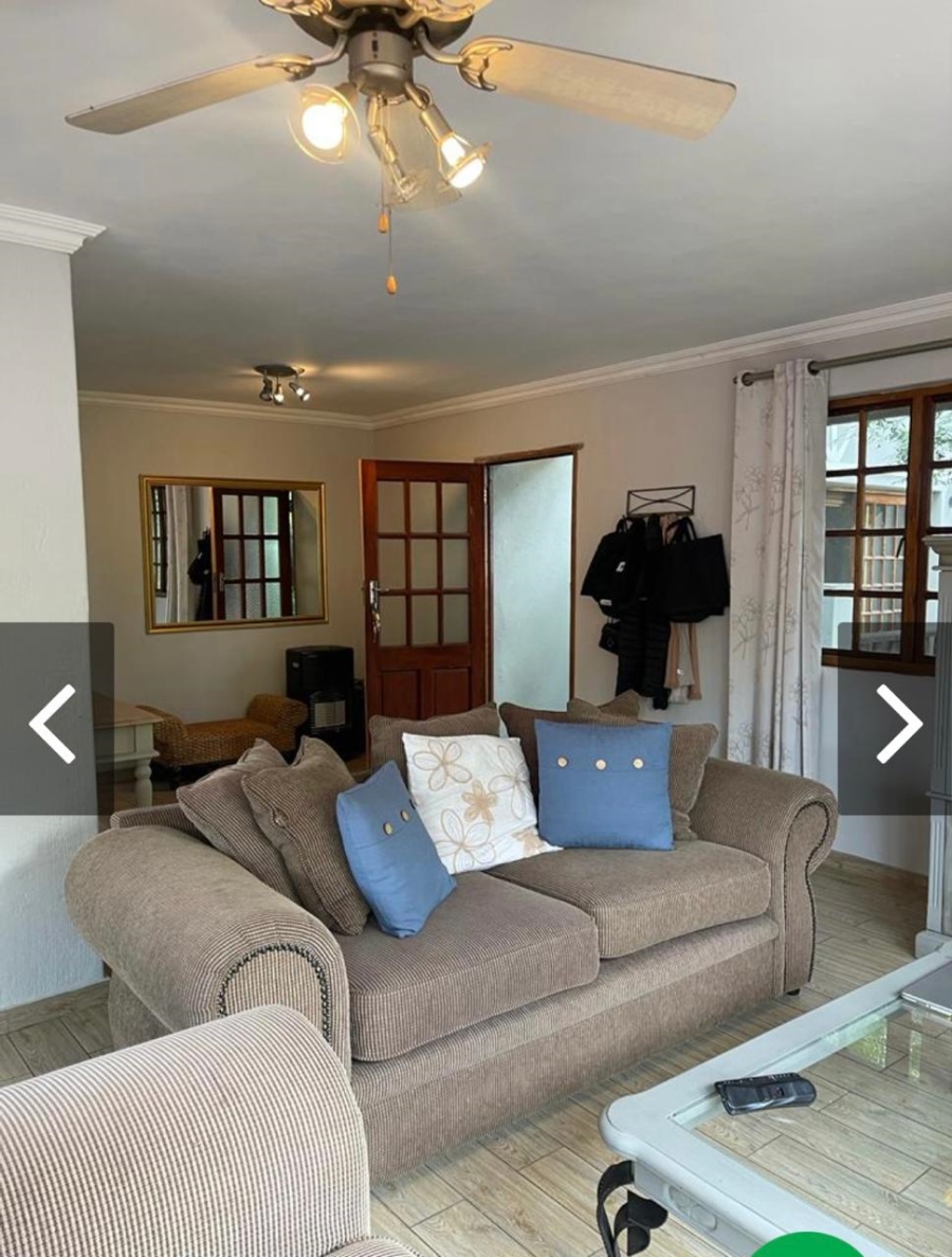 To Let 1 Bedroom Property for Rent in Bedfordview Gauteng