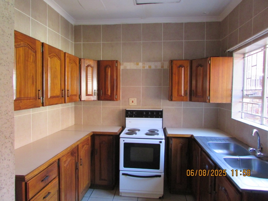 2 Bedroom Property for Sale in Erasmus Gauteng