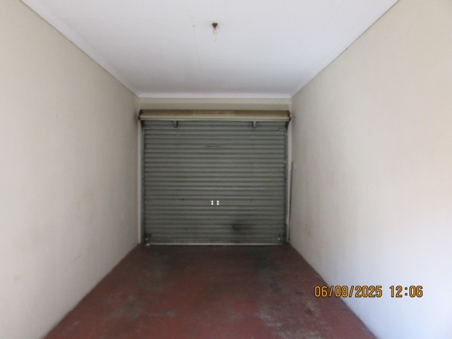 2 Bedroom Property for Sale in Erasmus Gauteng