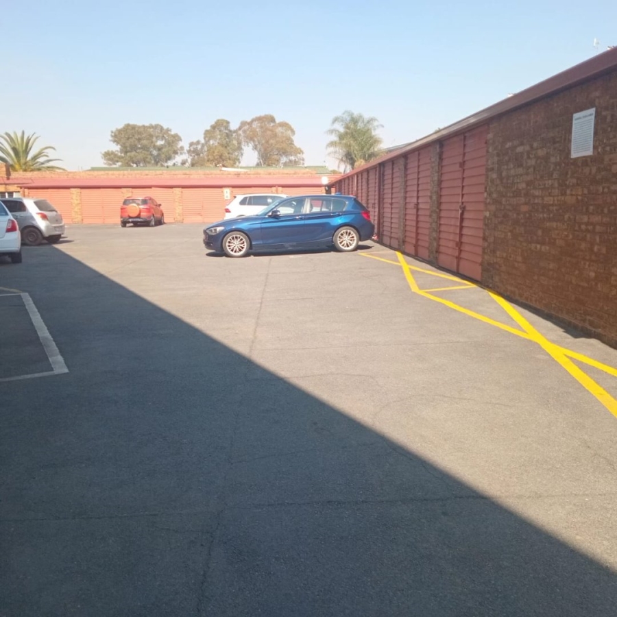 1 Bedroom Property for Sale in Benoni South Gauteng