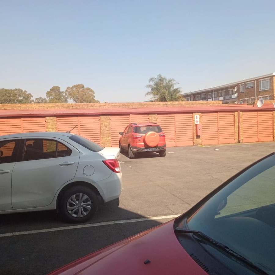 1 Bedroom Property for Sale in Benoni South Gauteng