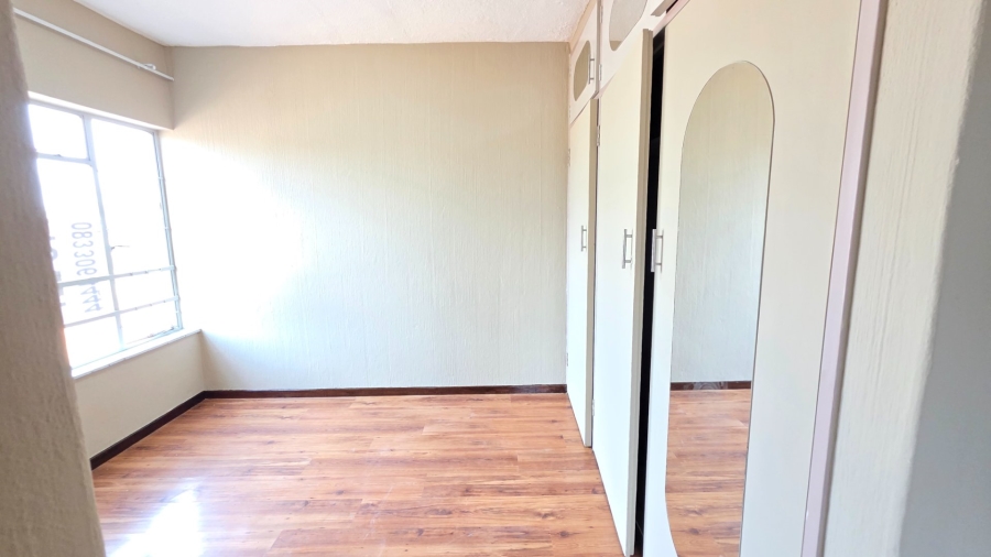 To Let 2 Bedroom Property for Rent in Erasmia Gauteng