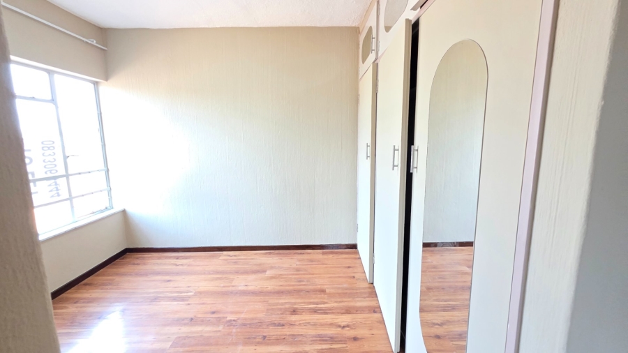 To Let 2 Bedroom Property for Rent in Erasmia Gauteng