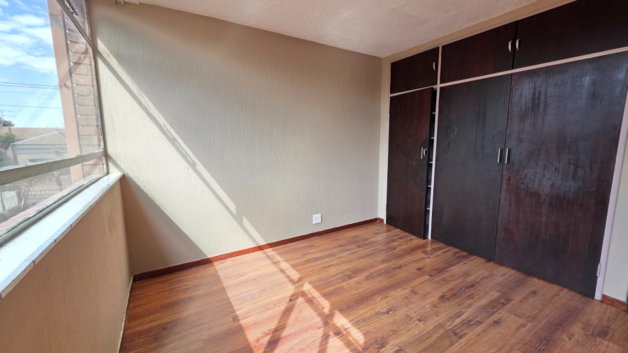 To Let 2 Bedroom Property for Rent in Erasmia Gauteng