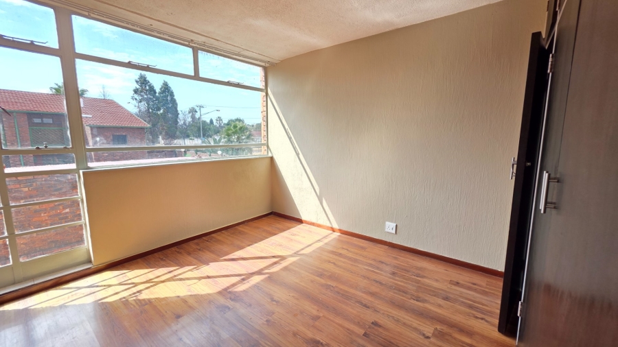 To Let 2 Bedroom Property for Rent in Erasmia Gauteng