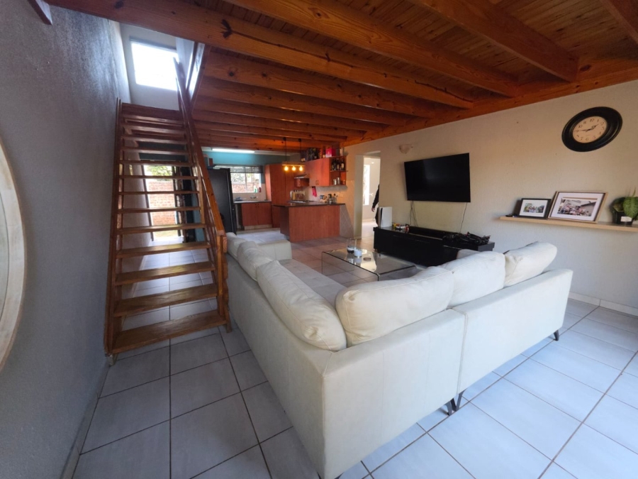 4 Bedroom Property for Sale in Pomona Gauteng