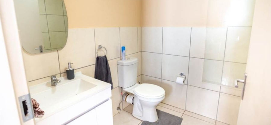 2 Bedroom Property for Sale in Benoni North Gauteng