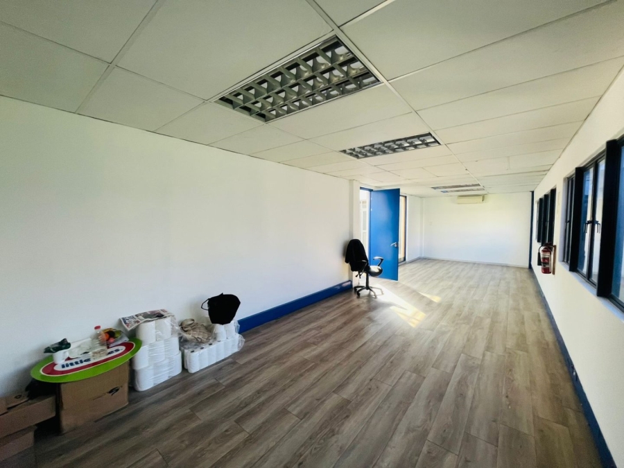  Bedroom Property for Sale in Woodmead Gauteng