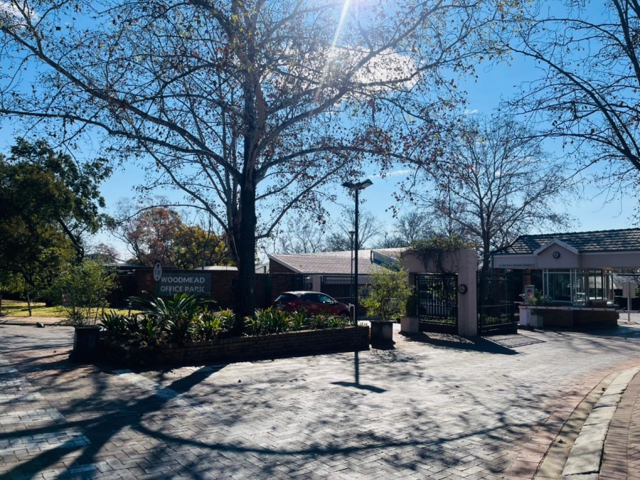  Bedroom Property for Sale in Woodmead Gauteng