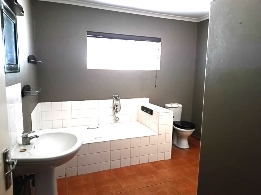 To Let 3 Bedroom Property for Rent in Kameelfontein Gauteng