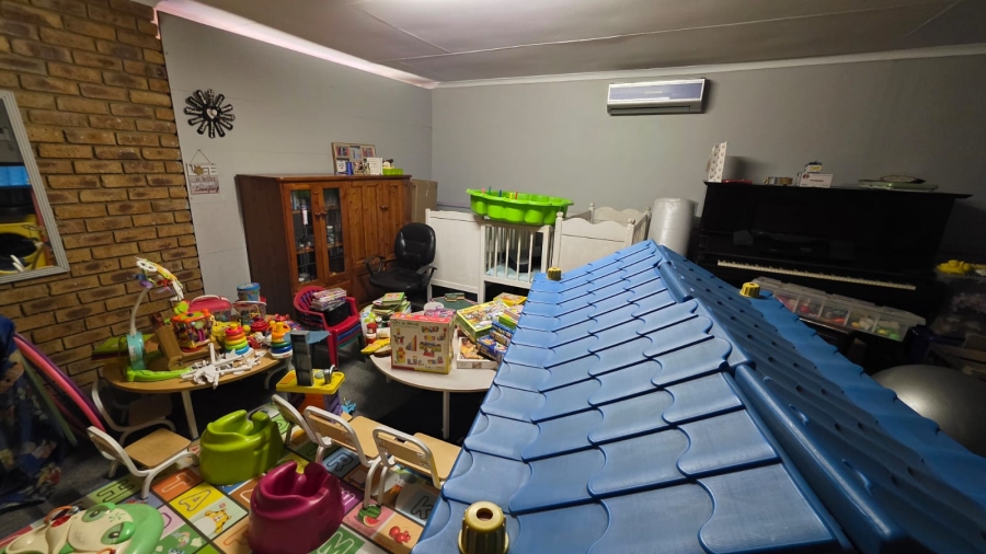 4 Bedroom Property for Sale in Doornpoort Gauteng