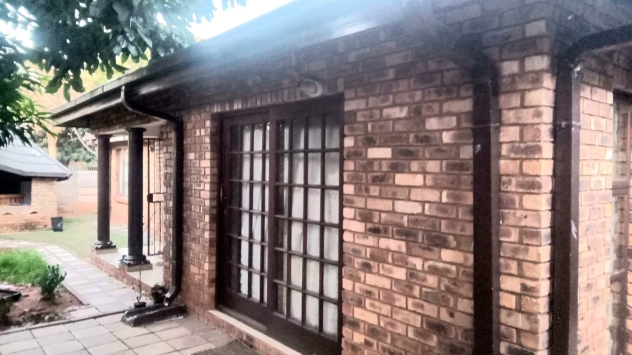 4 Bedroom Property for Sale in Doornpoort Gauteng