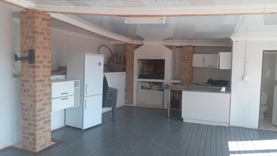 5 Bedroom Property for Sale in Sinoville Gauteng