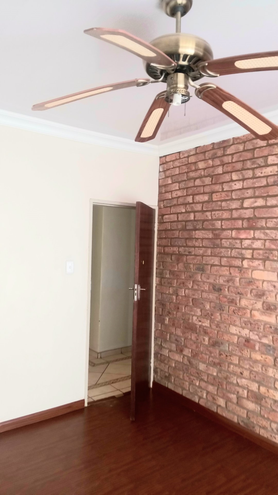 5 Bedroom Property for Sale in Sinoville Gauteng