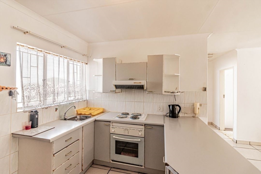 3 Bedroom Property for Sale in Birchleigh Gauteng