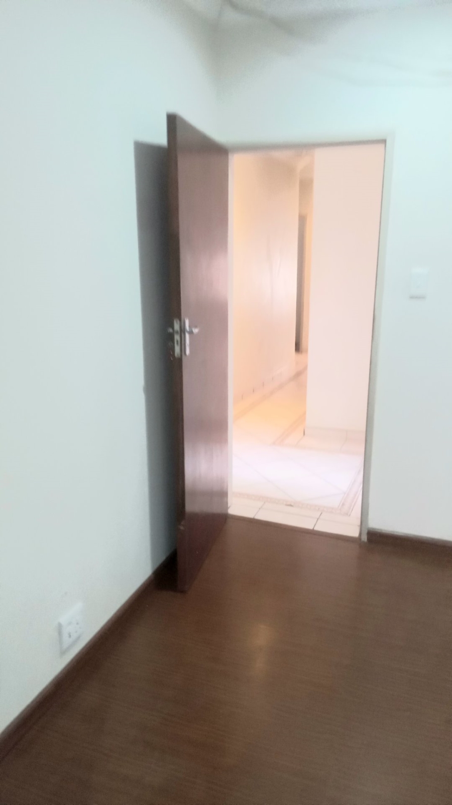 To Let 5 Bedroom Property for Rent in Sinoville Gauteng