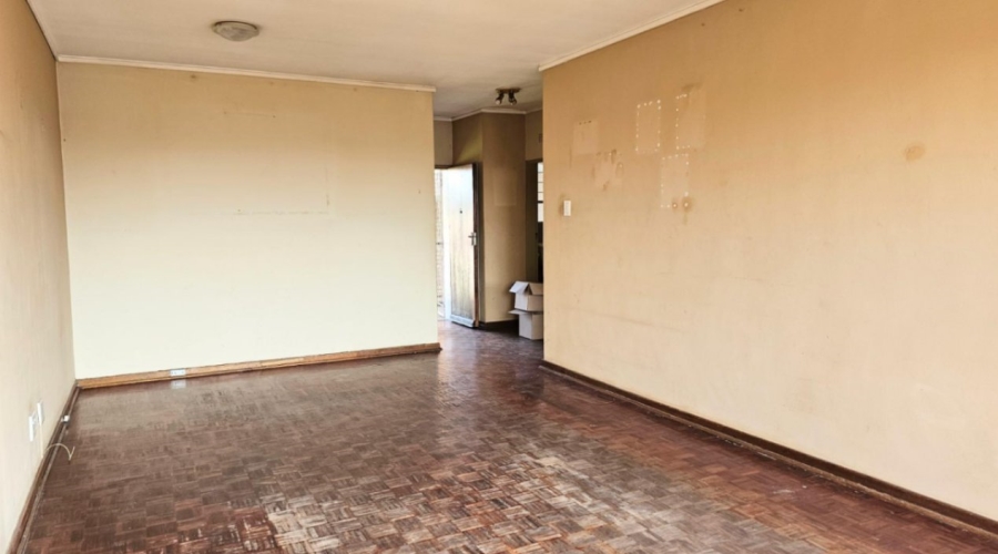 1 Bedroom Property for Sale in Malvern East Gauteng