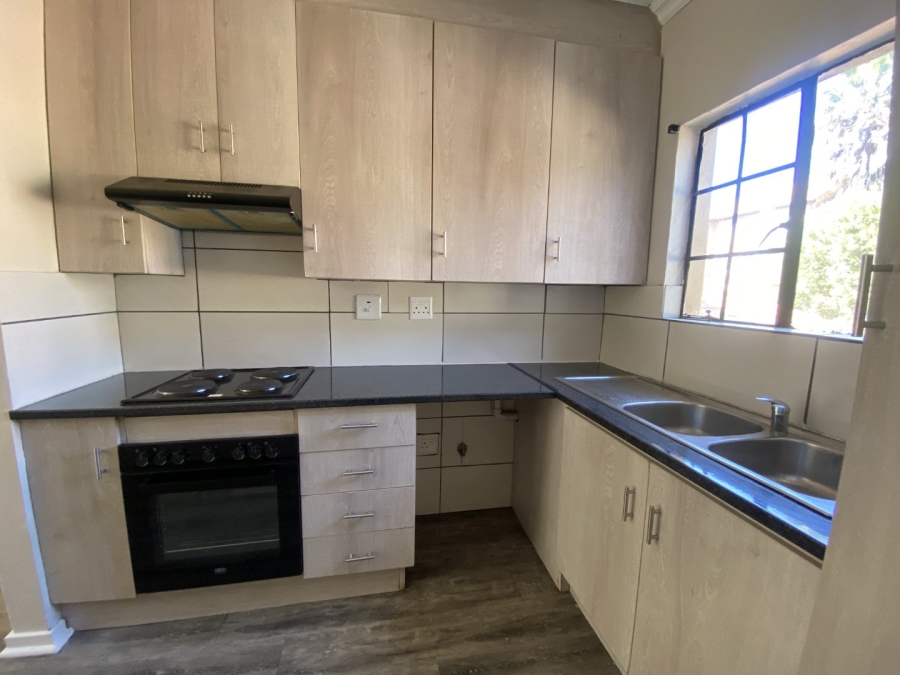 3 Bedroom Property for Sale in Oriel Gauteng