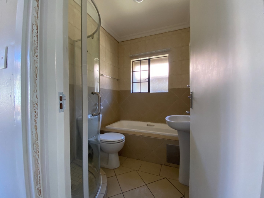 3 Bedroom Property for Sale in Oriel Gauteng