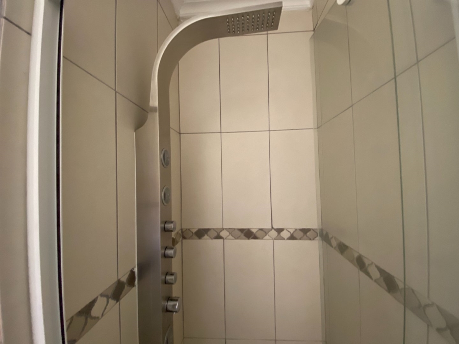 3 Bedroom Property for Sale in Oriel Gauteng
