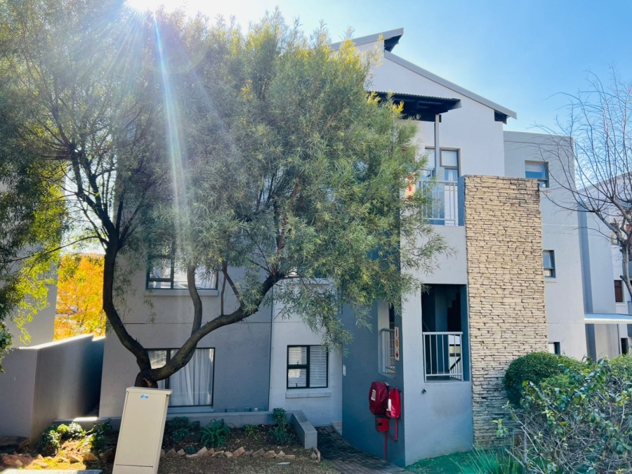 2 Bedroom Property for Sale in Greenstone Hill Gauteng