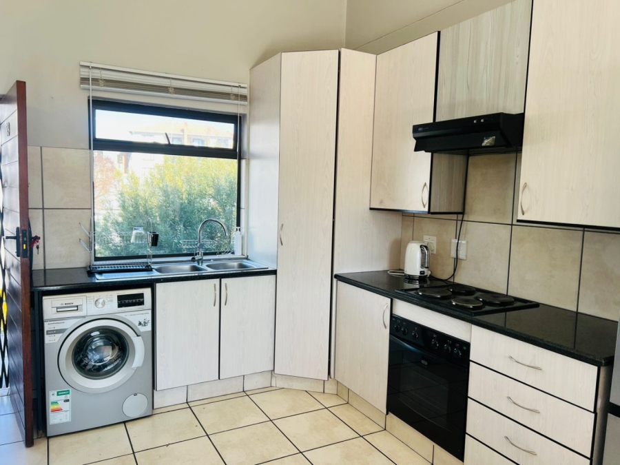 2 Bedroom Property for Sale in Greenstone Hill Gauteng