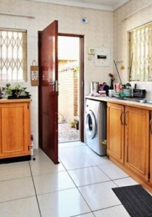 To Let 1 Bedroom Property for Rent in Ferndale Gauteng