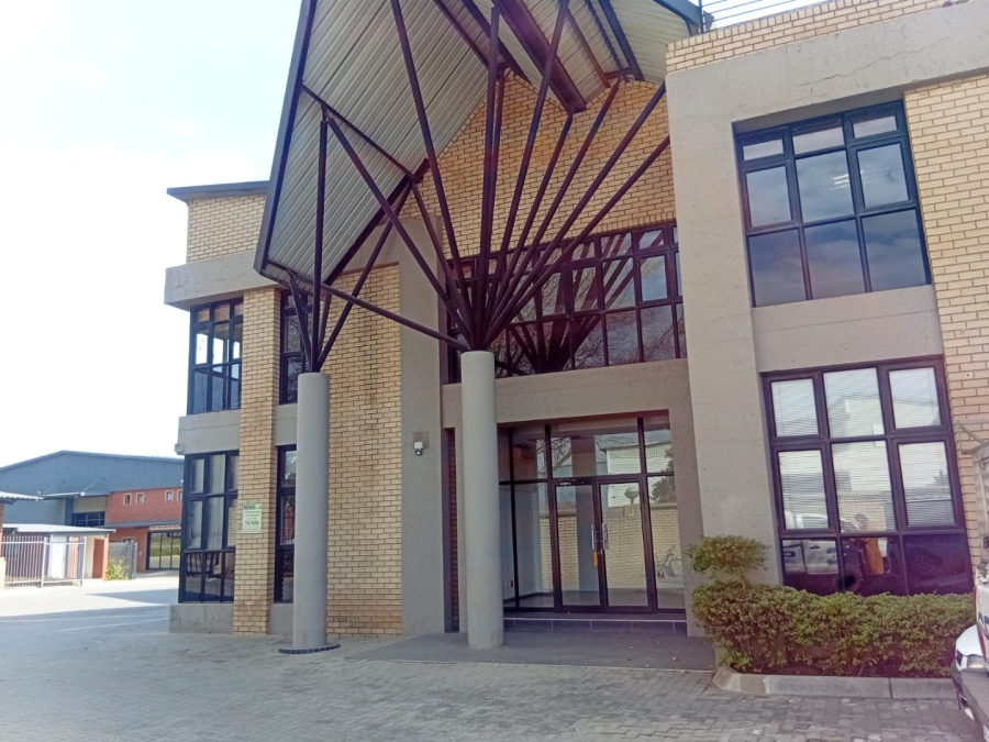 To Let commercial Property for Rent in Randjespark Gauteng