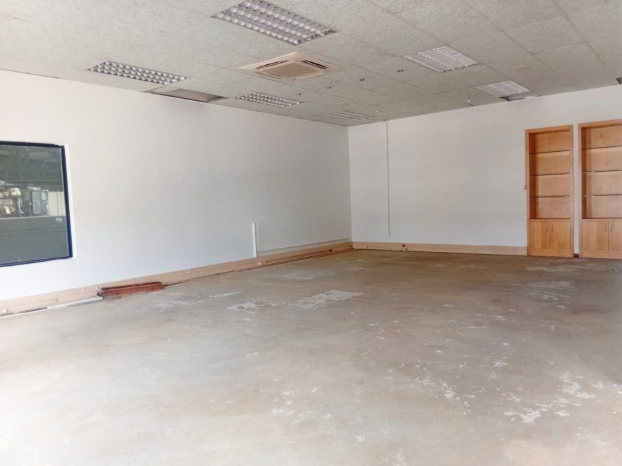 To Let commercial Property for Rent in Randjespark Gauteng